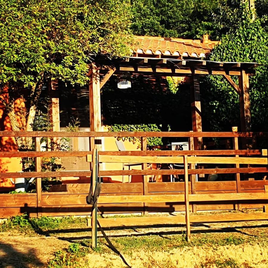 Chambre D'Hotes Le Petit Ranch Los Masos Exteriér fotografie