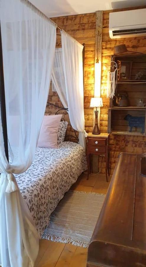 Chambre D'Hotes Le Petit Ranch Los Masos Exteriér fotografie